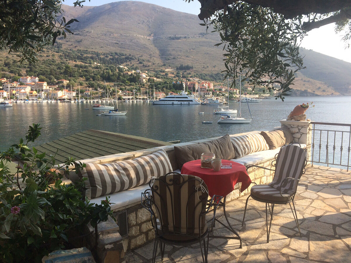 Waterside Apartments Agia Efimia Esterno foto