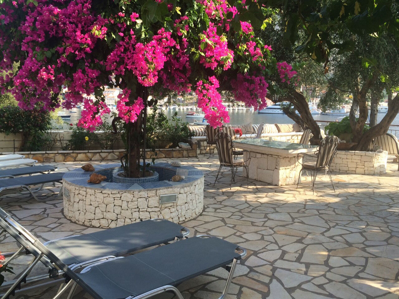 Waterside Apartments Agia Efimia Esterno foto
